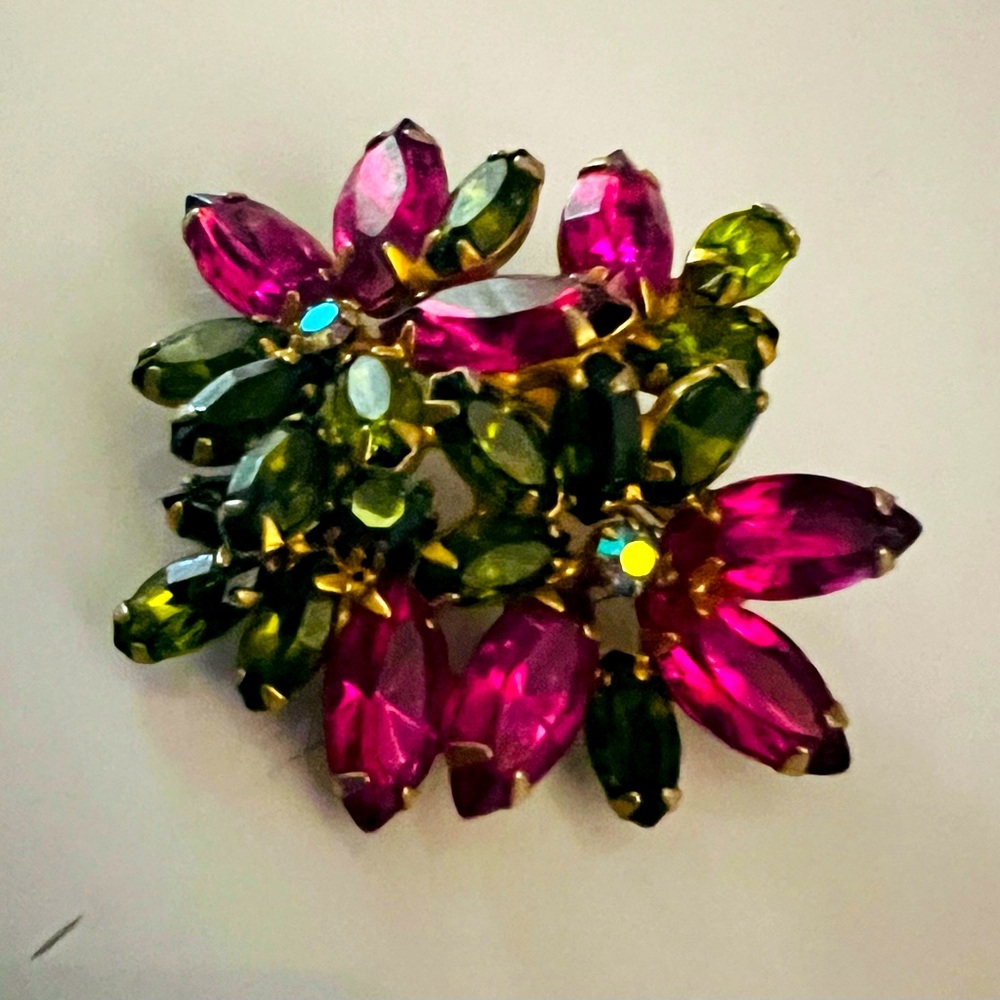Red & Pink Rhinestone Dome Brooch Goldstone Tone  Flower Pin Vintage Navettes